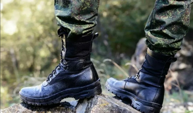 берцы - военные ботинки