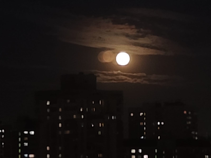 Мое фото голубой луны в ночь с 30 на 31 августа 2023 г.