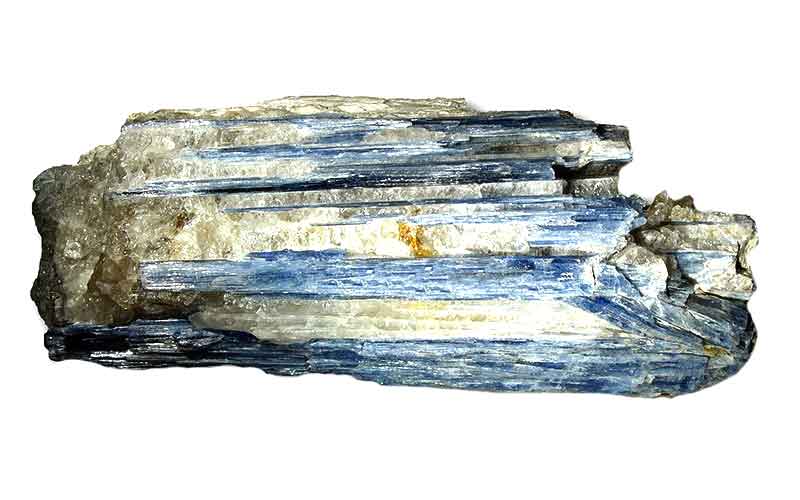 Кианит - минеральный камень
