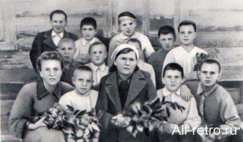 Юрий Гагарин в школе