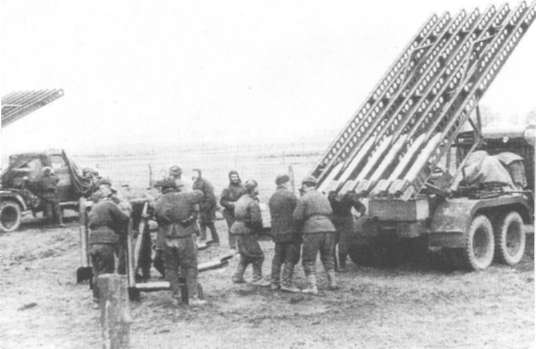  Советская ракетная установка на боевой позиции. Польша или Восточная Германия, 1945 г.