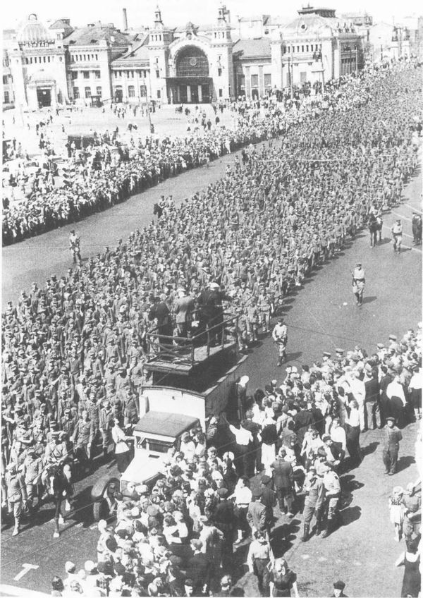 Марш немецких военнопленных в Москве, 17.6.1944 г.